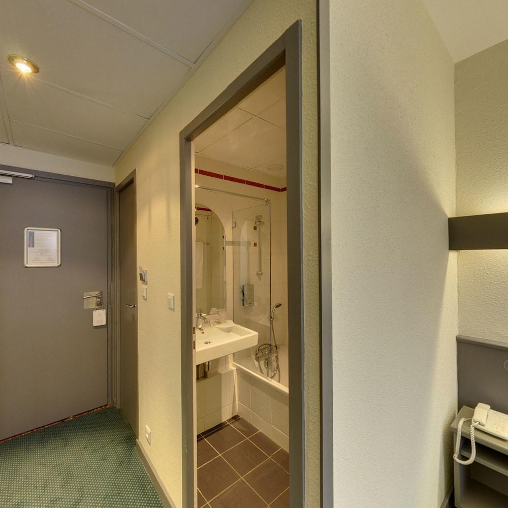 Hotel De La Cloche Dole Ngoại thất bức ảnh