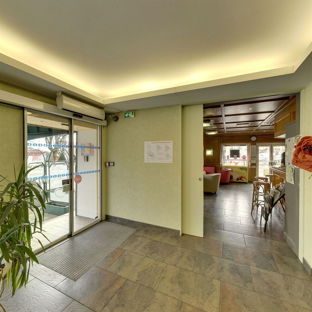 Hotel De La Cloche Dole Ngoại thất bức ảnh